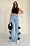 Blue Jeans with Roses on the Sides - 3