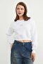 3 Thread Bow Embroidered Crop Sweatshirt - 6