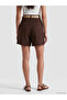 Regular Fit Belted Women's Pleated Shorts (S6) - 4