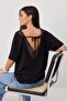 Siyah Regular/Normal Kalıp V Yaka Kolsuz Dantel Detaylı Krep Örme T-shirt TWOSS26TS00305