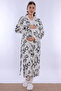 Effortt Ecru Robed Maternity and Postpartum Pajama Set - 2