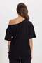 Relax Fit Comfortable Cut 100% Cotton Boat Neck Short Bat Sleeve Black T-Shirt - 8