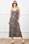 فستان بحمالات بطبعة جلد الفهد