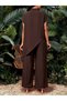 Women's Short Sleeve Turtleneck Asymmetrical Cut Detailed Aerobin Blouse and Trousers Two-Piece Set - 2