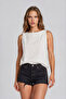 Self-Patterned Zero Sleeve Blouse