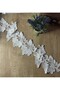 دانتيل أبيض مطرز بزخارف زهور ثلاثية الأبعاد (1 متر) - 2