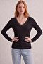 Blouse with Lace Collar and Sleeves Black