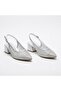(Serrace) Women's Closed Toe Shoes with Drop Stone Detail Silver