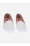 Solid Slip-On Flat Shoes - 4