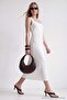 Ekru Bodycon Midi Büzgü Detaylı Yırtmaçlı Kare Yaka Örme Elbise TWOSS26EL01232 - 5