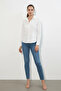 Women's Classic Collar Basic White Shirt - 6
