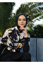 ملابس سباحة مغطاة بالكامل