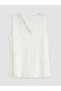 Lcw Comfort White V-Neck Lace Detailed Women's Undershirt - 5