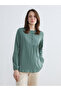 Original Oval Collar Embroidered Blouse