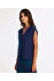Regular V-Neck Sleeveless Pullover - 2