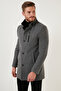 معطف صوف للرجال بقصة مريحة مزود بأزرار وياقة واقفة، باللون COAT - 5840099 - 4