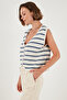 V-Neck Buttoned Knitwear Vest Vest 4616178 - 6