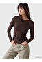 Esvab • Modern & Distinctive Zero Roba Collar Gathered Blouse - 2