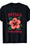 تي شيرت بتصميم زهور الكركديه من Petals Over Everything - 2