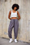 Women's Pleated Trousers with Elastic Waist and Cuffs - 3