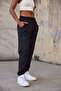 Women's Jogger Pants with Elastic Waist and Cuffs - 4