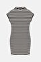Rochie mini cu guler tip maletă - 5
