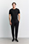 Men's Black Elastic Waist Side Pockets Injection Printed Cut-Off Legs Meter Printed Technical Jogger A62Y340