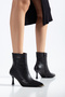 Black Iron Toe New Season Heeled Women's Boots - 5