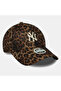Wmns Cozy Leopard 9Forty Women's Hat 60915734 - 3