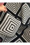 Black and White Geometric Motif Knitted Sofa Throw Tv Blanket Crochet Knee Blanket (100X100 cm) - 7