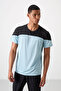 Light Blue Breathable Textured Slim Flexible Standard Fit Men's Performance T-Shirt - 88386 - 4