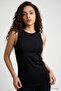 Black Slim Fit Basic O-Neck Zero Sleeve Women's Undershirt - 97313