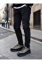 Men's Daily Outdoor Sneaker with Smart Lace-Up Feature and Tight Fit