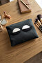 Makeup Bag (Velvet Fabric 32 X 23 cm) - 2