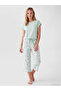 Esvab • Modern & Distinctive Zero Roba Collar Floral Women's Capri Pajama Set - 2