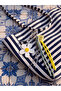 Nevavm Bag Charm with Flower Figure with Difference