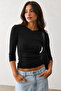 V-Neck 3/4 Sleeve Fitted Viscose Blouse
