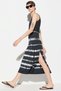Rochie cu model batik și șliț - 2