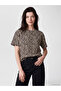 Esvab • Modern & Distinctive Zero Roba Collar Leopard Embroidered Women's T-Shirt