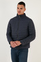 Water Repellent Slim Fit Pocket Stand Collar Puffer Coat Men's COAT 649010 - 2