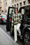 Oversize Fit Crew Neck Argyle Pattern Soft Texture Pullover Sweatshirt 4616223