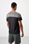 Black Breathable Textured Slim Flexible Standard Fit Men's Performance T-Shirt - 88386 - 5