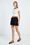 Pleated Belt Detailed Shorts - 3