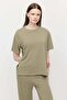 Women's crew neck oversized t-shirt with side slits