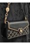 Women hand and shoulder bag - 3