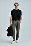 Bran Modern Graphic T- Shirt Black