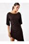 Slim Fit Short Sleeve Crew Neck Draped Asymmetrical Long T-Shirt - 2