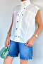 Women's Front Snap Collar Sleeveless Shirt - 3