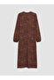 Esvab • Modern & Distinctive Stand Collar Embroidered Pleated Dress - 7