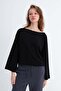 Kayık Neck Long Sleeve Basic T-Shirt B06046